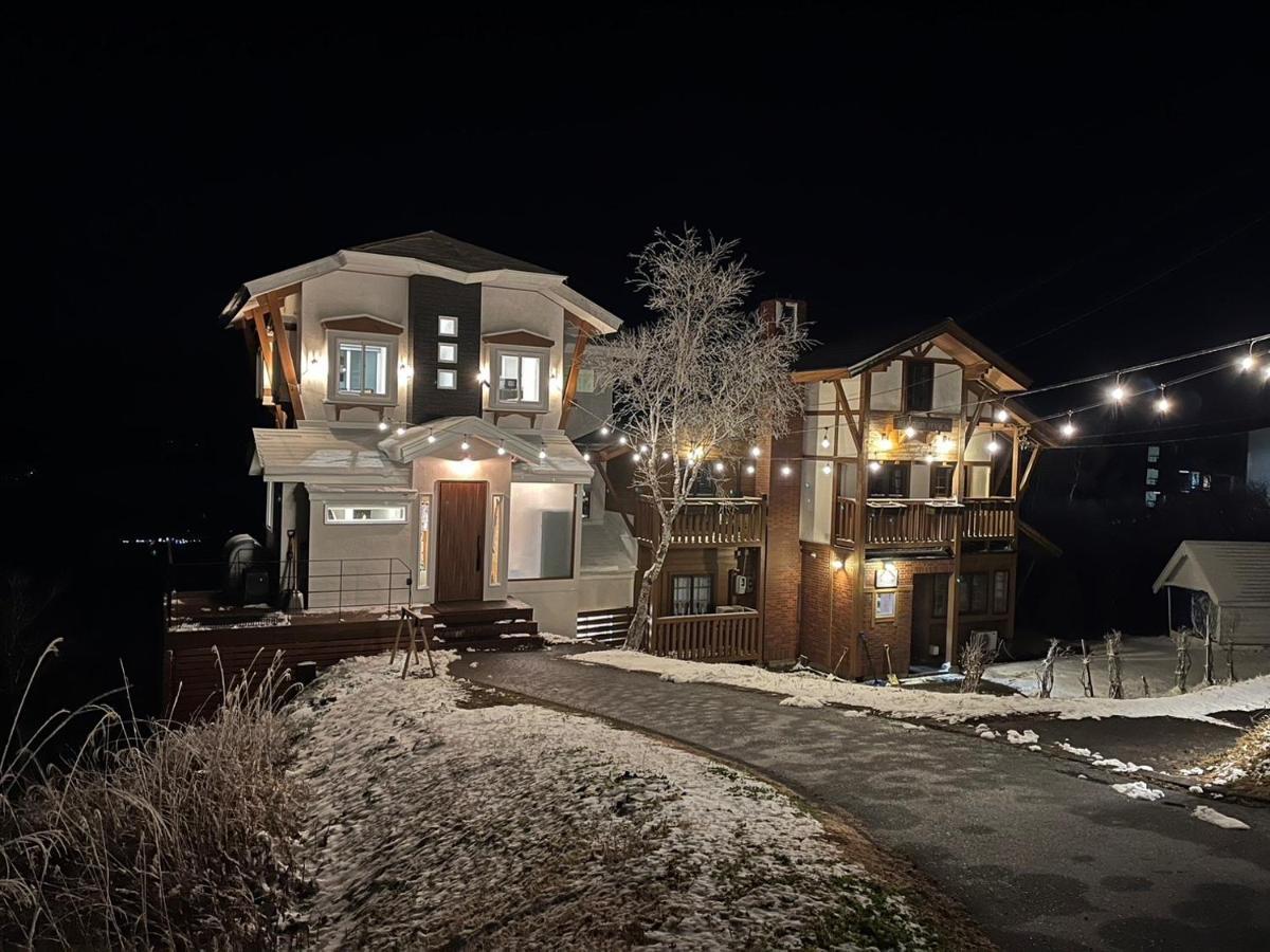 Blueberry Pension Madarao Iiyama Екстер'єр фото