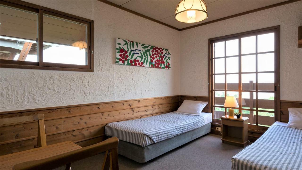 Blueberry Pension Madarao Iiyama Екстер'єр фото